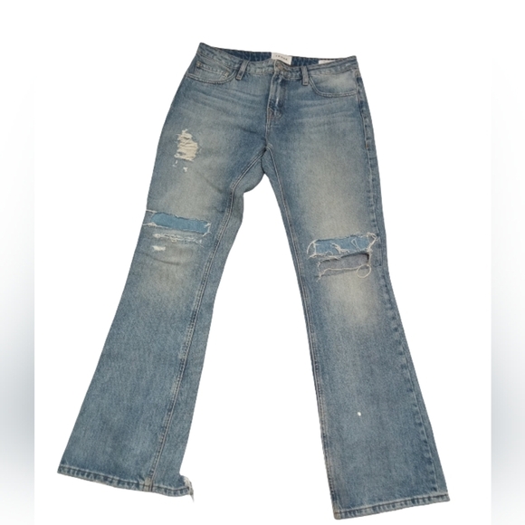 FRAME Women’s The Low Boot Light Wash Ripped Destroyed Jeans Size 27 - Picture 1 of 7